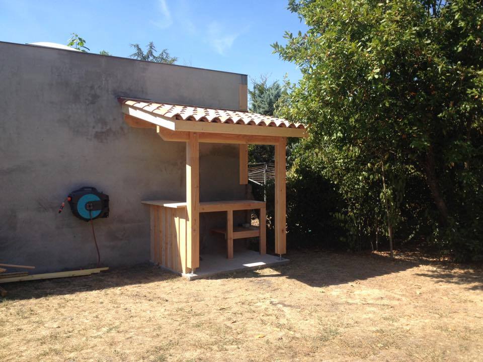 Appentis bois adossé avec toiture tuiles