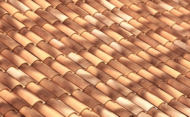 Entretien et nettoyage de toiture en Gironde - ÈRE BOIS